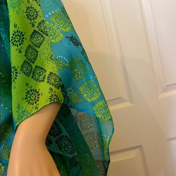 Jones New York Green and Blue Tunic Top - Picture 5 of 8